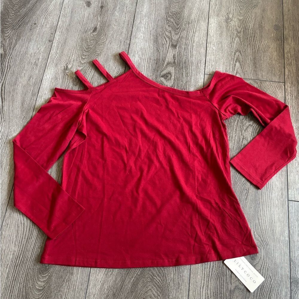 Lily civic Women's Red Cold Shoulder Top